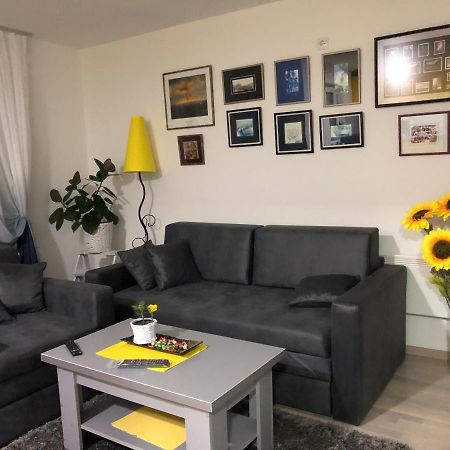 Sunce Appartement Kruševac Buitenkant foto