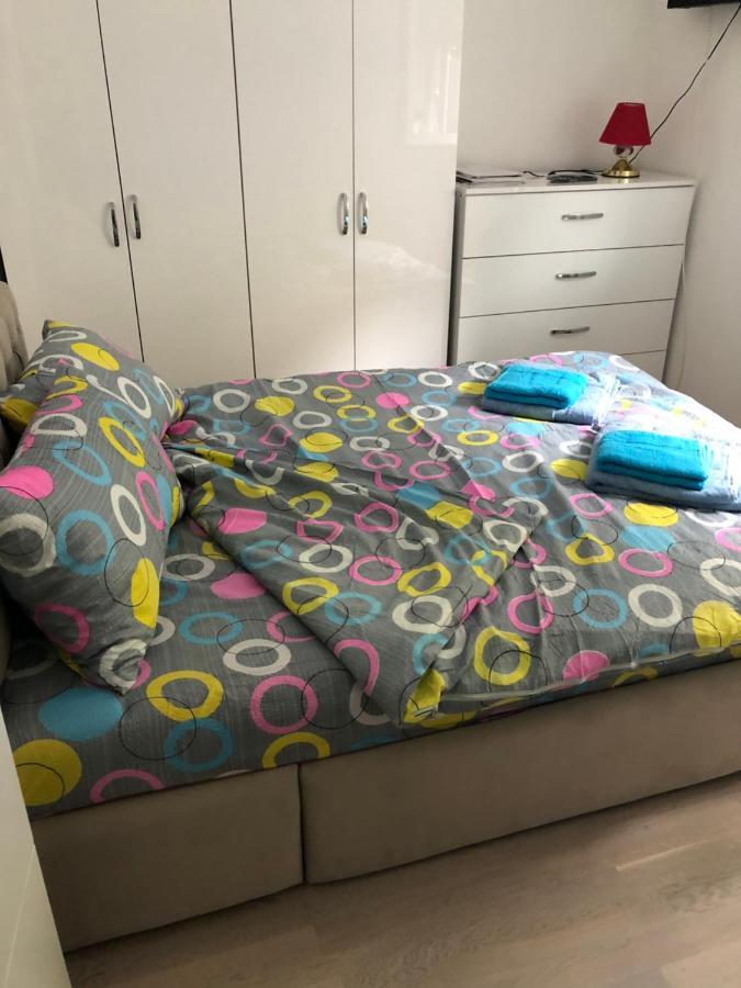 Sunce Appartement Kruševac Buitenkant foto